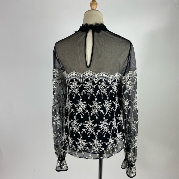 INTERMIX Amira Lace Mesh Black White Long Sleeve Blouse Womens Medium - Picture 5 of 9